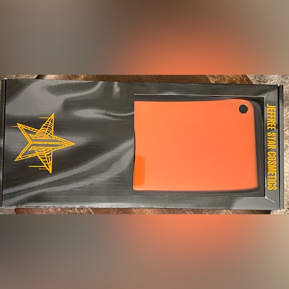 Jeffree Star hatchet mirror brand new